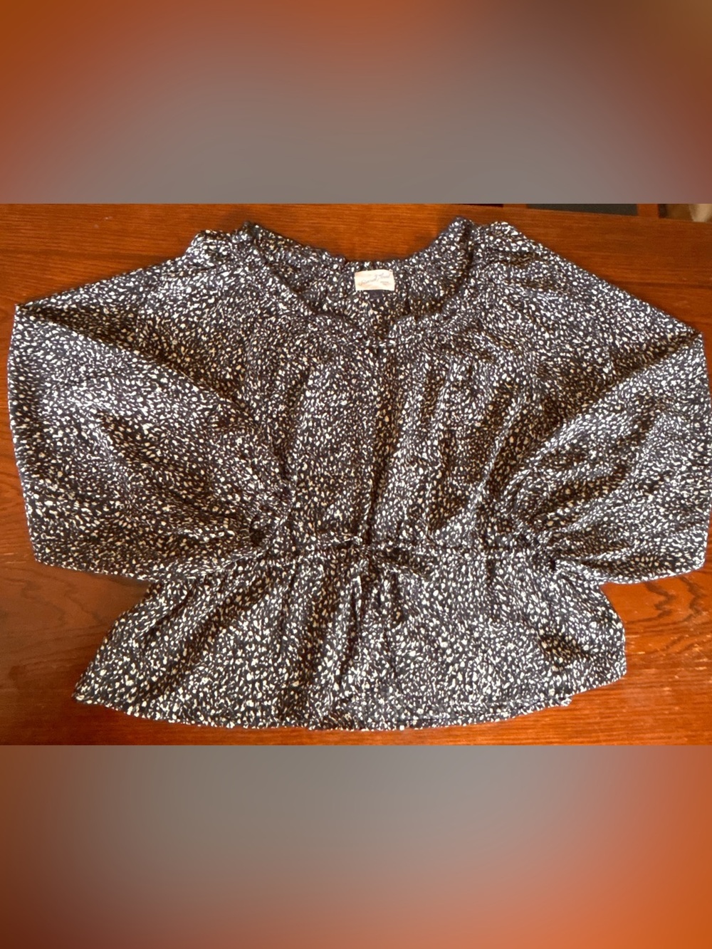 Universal Thread black floral peasant blouse women’s medium